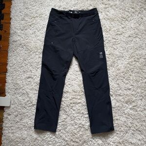 Women’s Mountain Hardwear Chockstone Alpine Pants. Size Medium. GREAT condition!